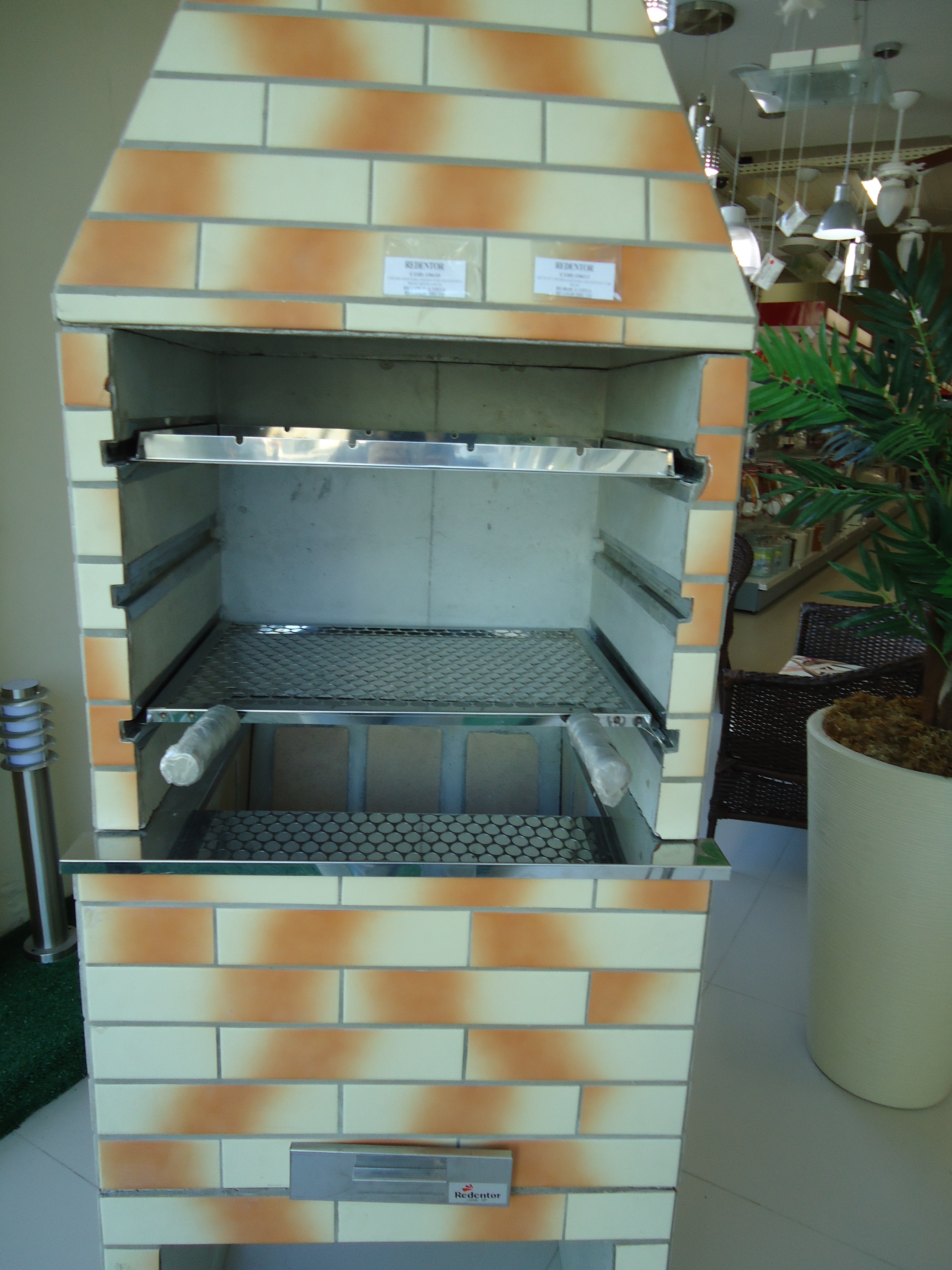 Imagem do produto CHURRASQUEIRA REVESTIDA MEDIA CHAMAX