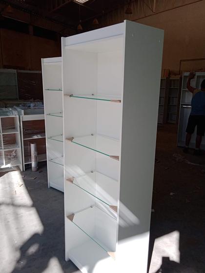 Imagem do produto PRATELEIRA RETANGULAR 20X30 VERDE SUPER VIDROS