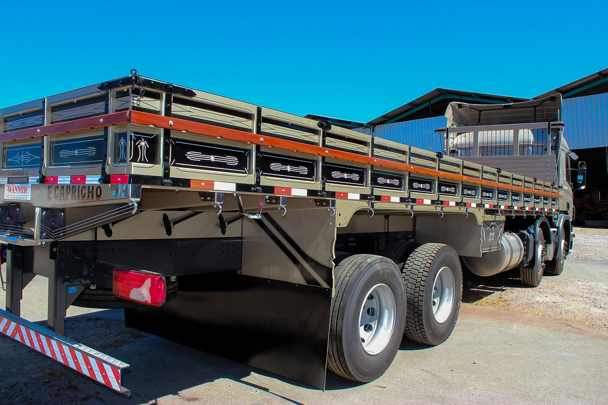 Imagem do produto CARROCERIA EM MADEIRA CARGA ABERTA MOD. CT550MT, PARA CAMINH